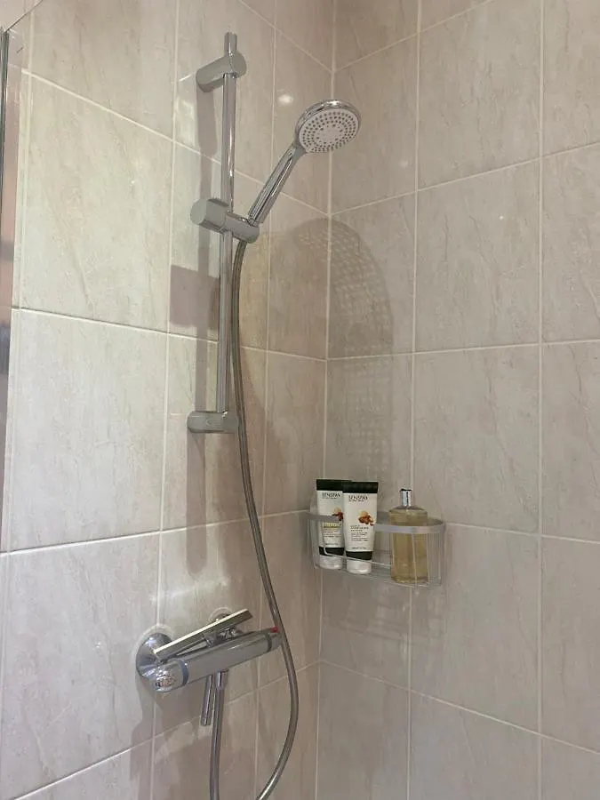 Luxury 1 Bed Flat With Balcony & Sea View Apartment Brighton United Kingdom